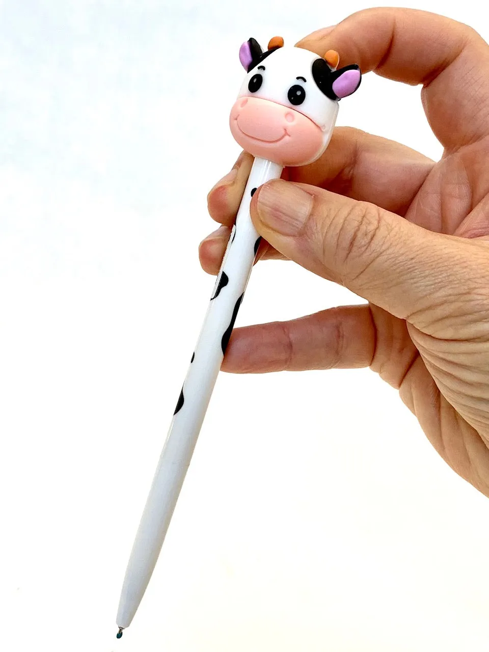 22396 COW RETRACTABLE GEL PEN-36