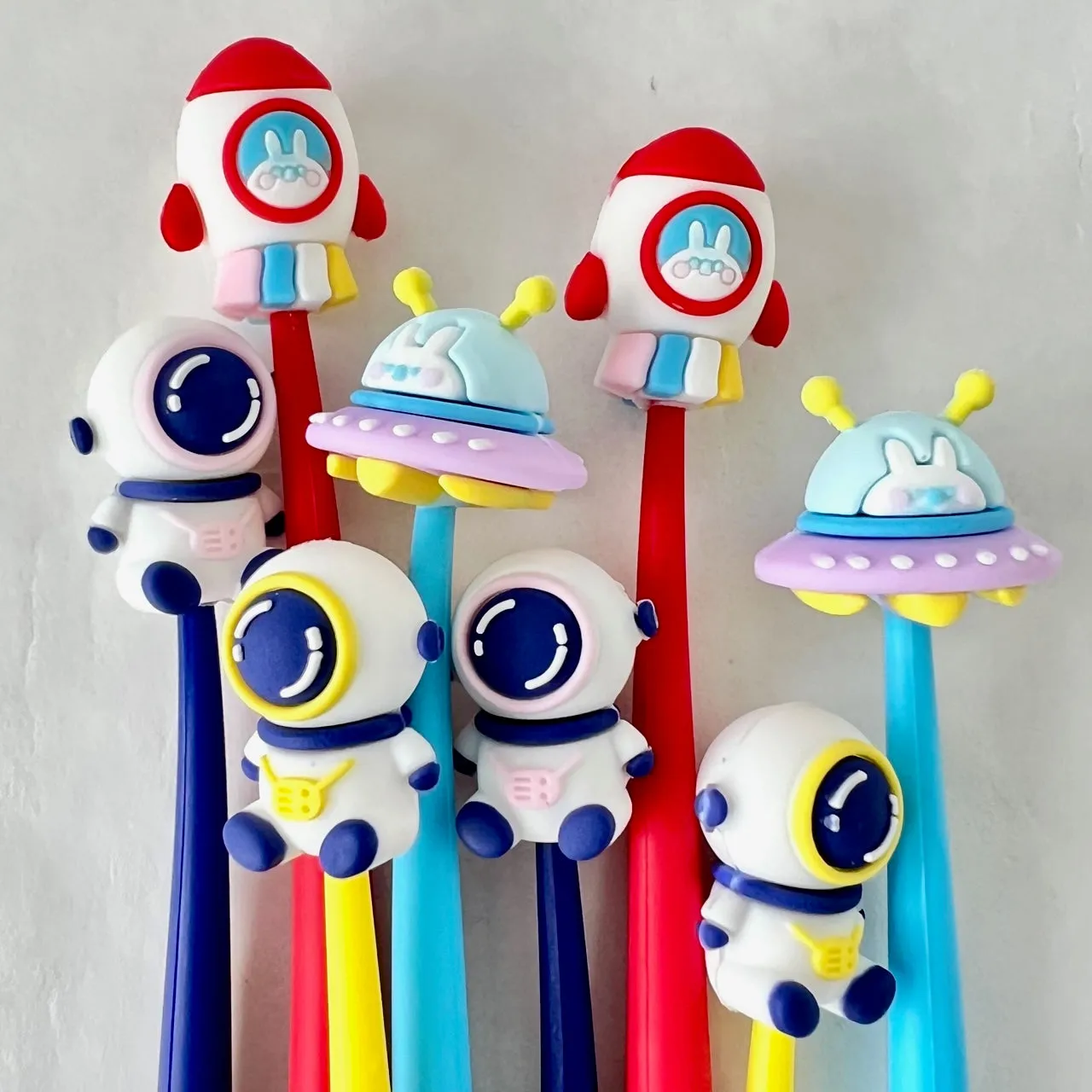 22569 UFO SPACE WIGGLE GEL PEN-48