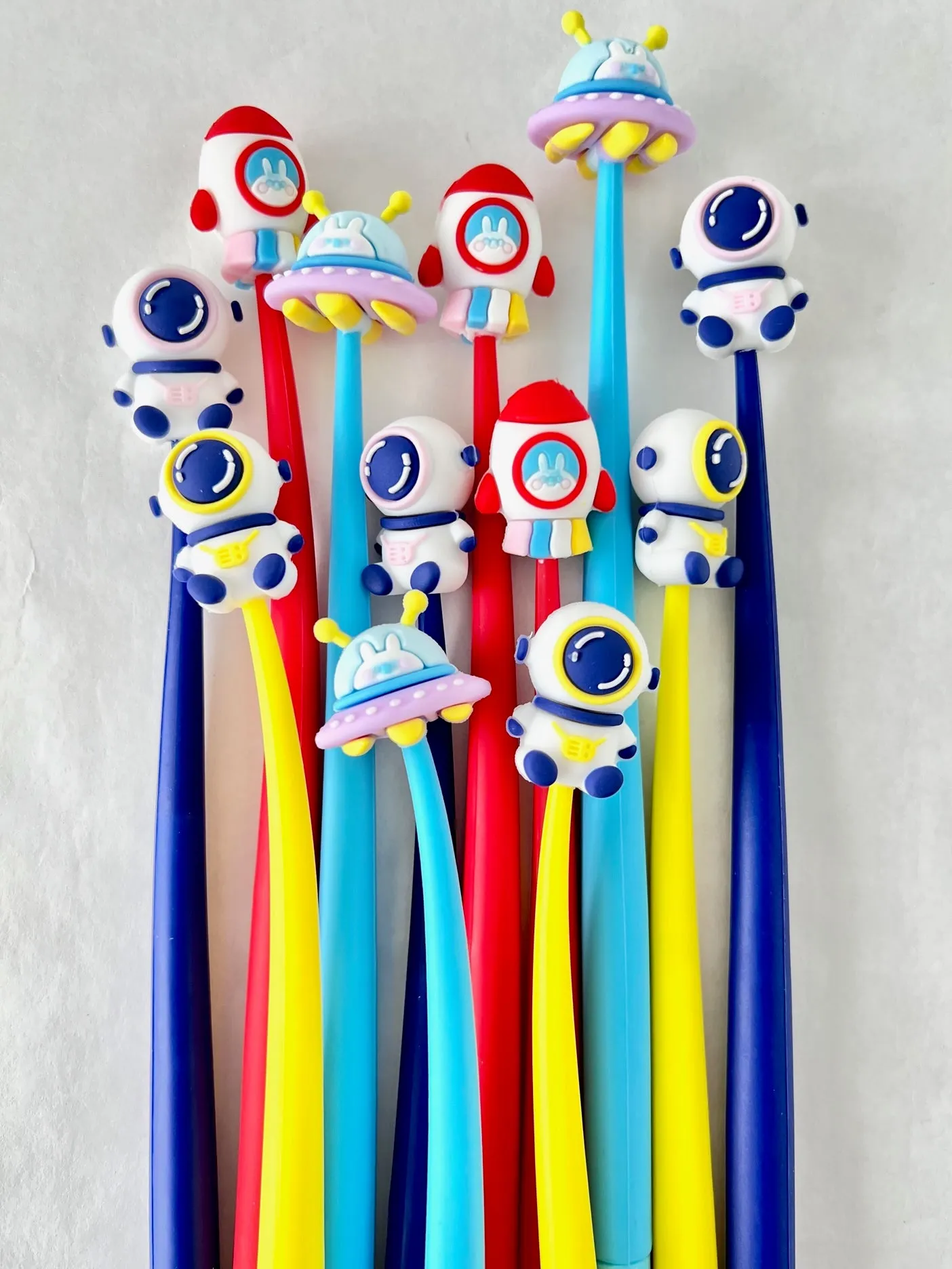 22569 UFO SPACE WIGGLE GEL PEN-48