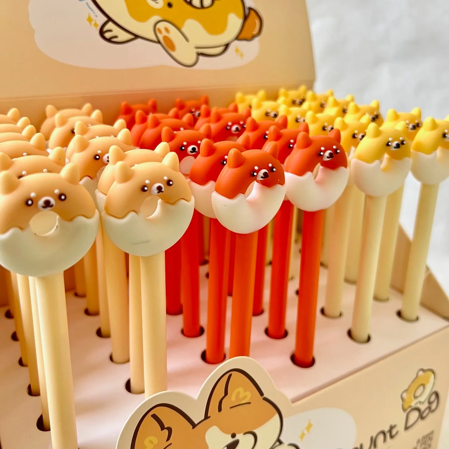 225892 DONUT DOG GEL PEN-30