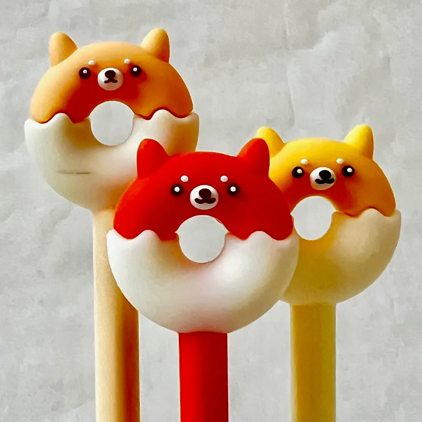 225892 DONUT DOG GEL PEN-30