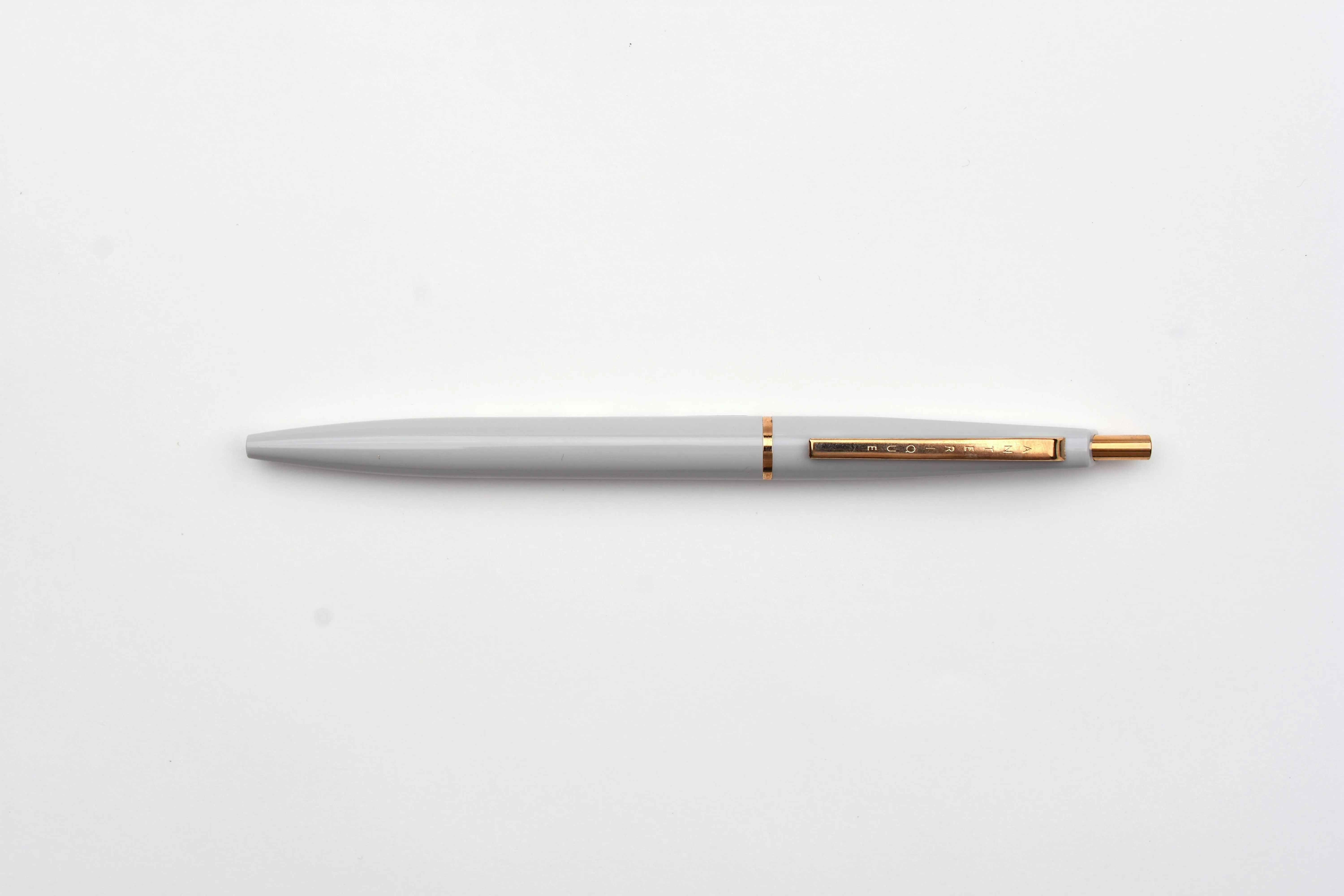 Anterique Stationers Ultra-Low Viscosity Ballpoint Pen - 0.5mm