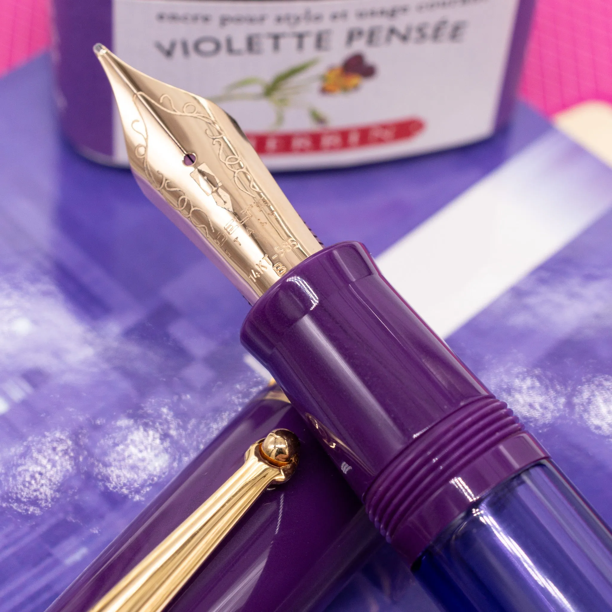 Delta Majestic Purple Limited Edition Fountain Pen