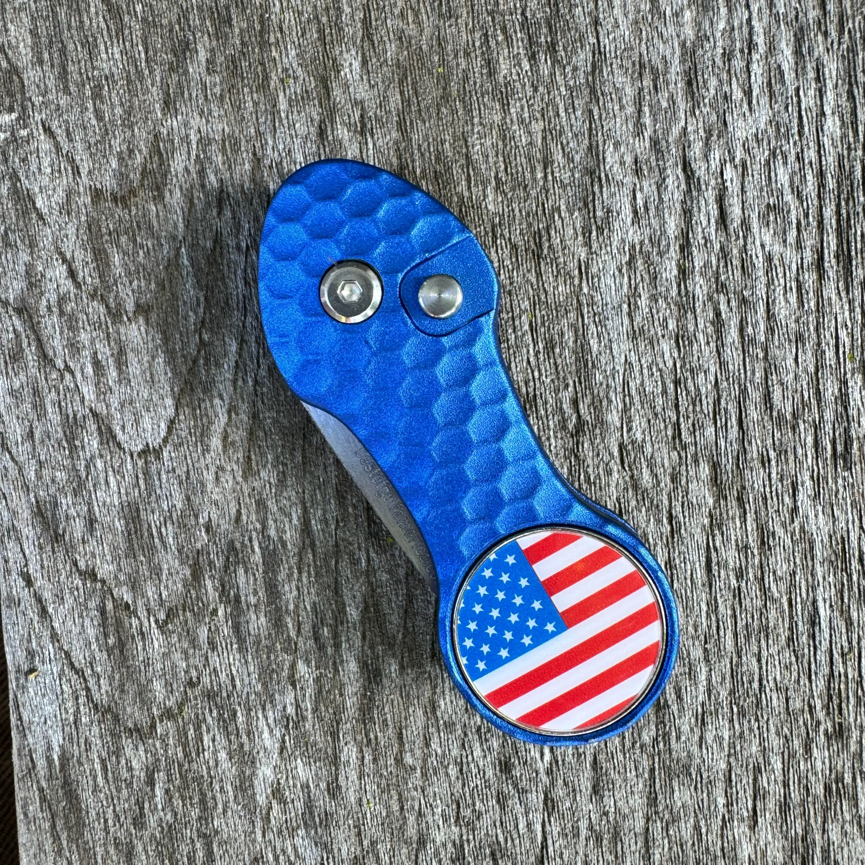 Divot Repair Tool Belt Clip Retractable
