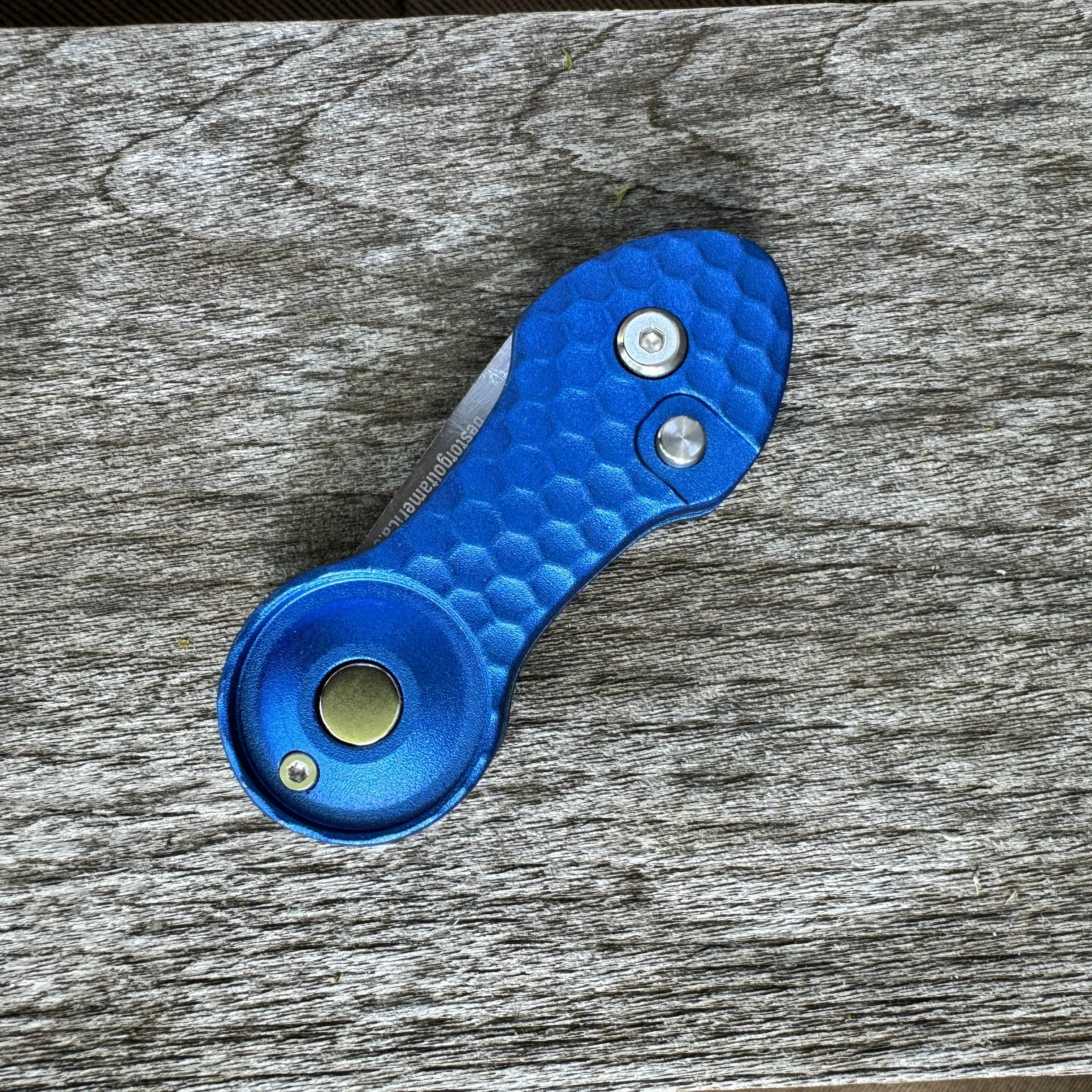 Divot Repair Tool Belt Clip Retractable