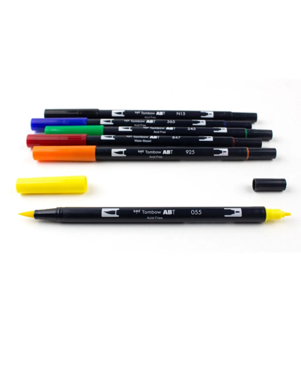 Dual Brush Pen Art Markers: Primary Palette
