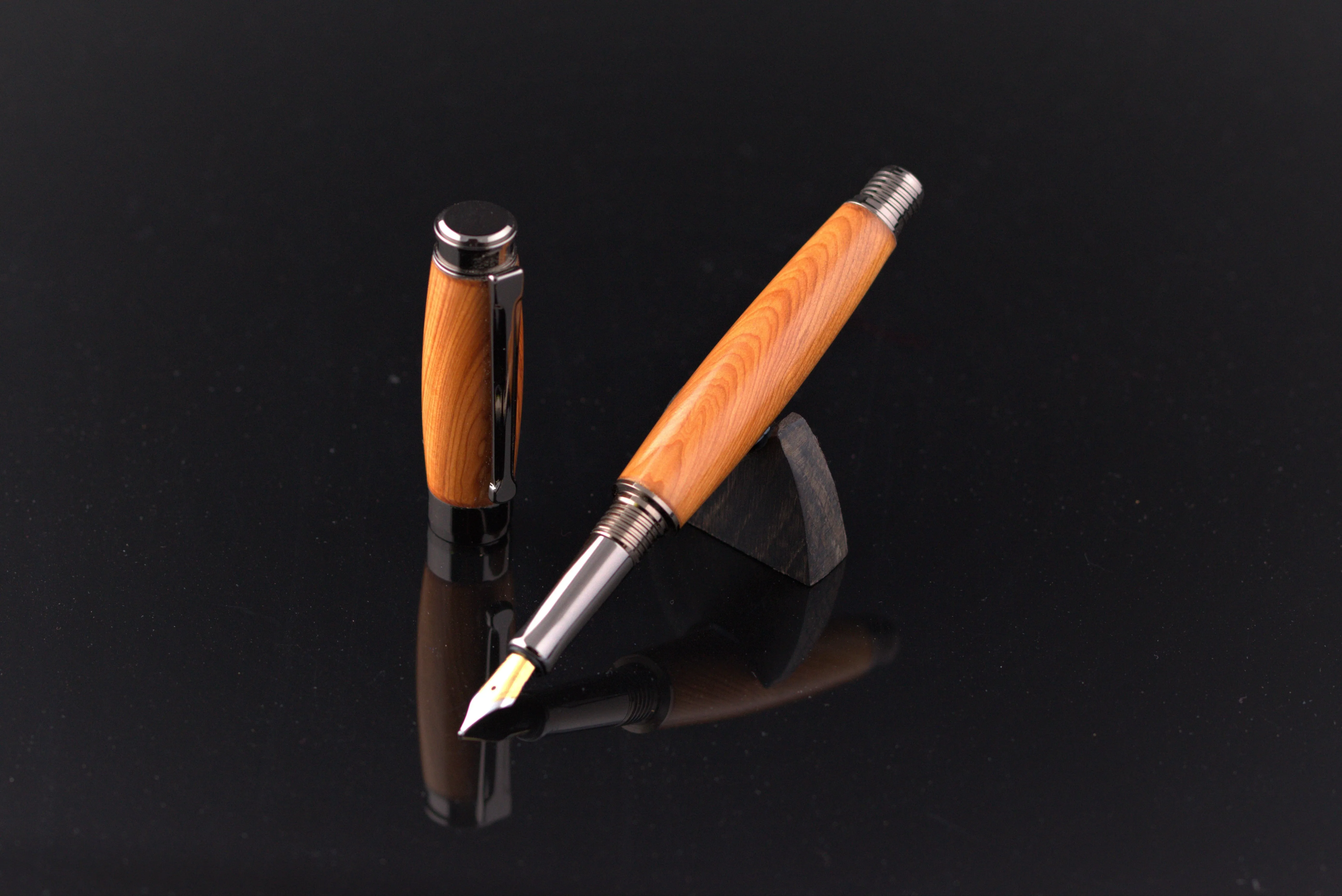 Killarney Yew Fountain Pen