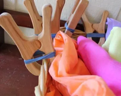 Play Clips Sarah Silks
