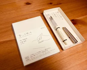 The Midori MD Fountain Pen & MD Notebook Set - Various notebook sizes available