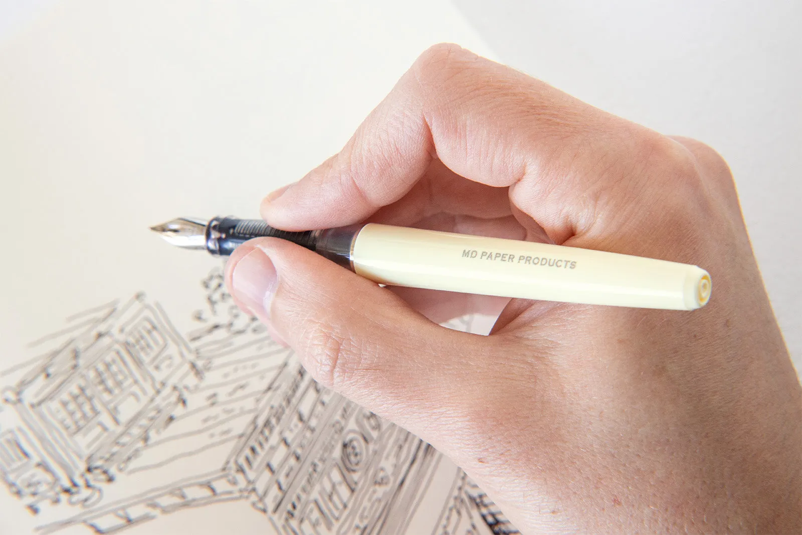 The Midori MD Fountain Pen & MD Notebook Set - Various notebook sizes available
